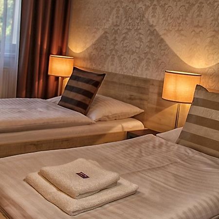 Hotel U Kasny Rajhrad エクステリア 写真